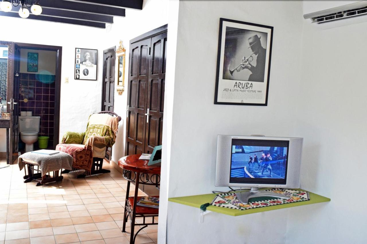 Villa Bougainvillea Aruba, The Tango Suite Палм Бийч Екстериор снимка